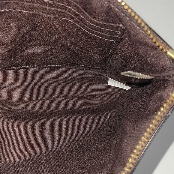 Coach Jumbo Rose Signature Coated Canvas Wristlet Wallet - Picture 9 of 11